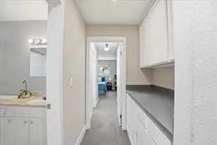 3735 Hillcrest Ln, Sacramento, CA 95821 - Photo 5
