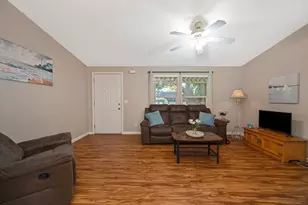 Selby Ln, Citrus Heights, CA 95621 - Photo 13