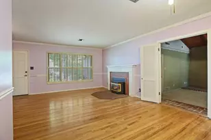3805 Bonnie Ln, Stockton, CA 95204 - Photo 9