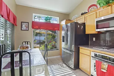 2661 Verstl Way, Stockton, CA 95206 - Photo 9