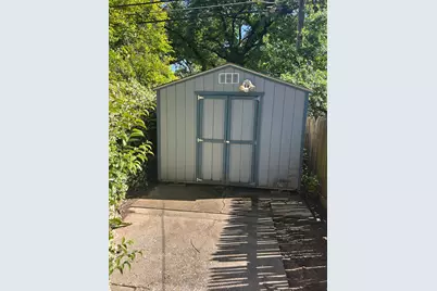 452 Blackwood Street, Sacramento, CA 95815 - Photo 31