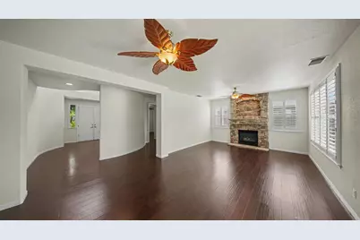 379 John Kamps Way, Ripon, CA 95366 - Photo 9