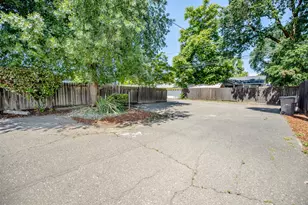 19 Court St, Woodland, CA 95695 - Photo 31