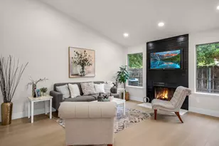 5912 Sawyer Cir, Sacramento, CA 95823 - Photo 9