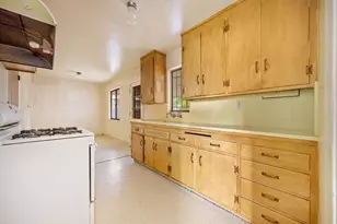 5521 78th St, Sacramento, CA 95820 - Photo 13