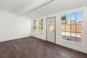 1124 Lakewood Ave, Modesto, CA 95355 - Photo 35