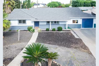 1124 Lakewood Avenue, Modesto, CA 95355 - Photo 1