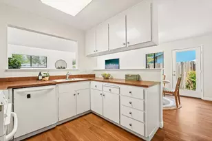 2606 Bueno Dr, Davis, CA 95616 - Photo 9