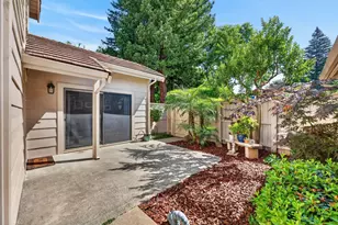 8165 Rose Vine Ln, Fair Oaks, CA 95628 - Photo 37