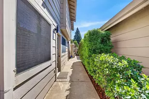 8165 Rose Vine Ln, Fair Oaks, CA 95628 - Photo 39