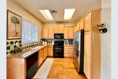 886 Meadowhill Court, Lincoln, CA 95648 - Photo 5
