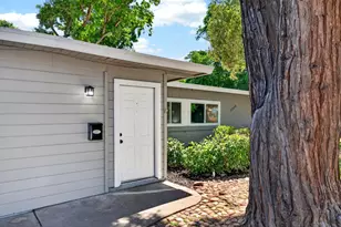 1220 Douglas Rd, Stockton, CA 95207 - Photo 7