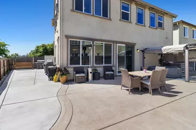 140 Lily Bay Circle, Sacramento, CA 95834 - Photo 9
