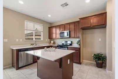 8877 Tethys Lane, Elk Grove, CA 95758 - Photo 11
