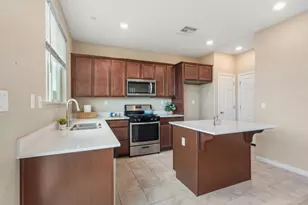 8877 Tethys Ln, Elk Grove, CA 95758 - Photo 13