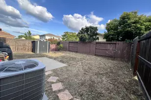 530 Willie Hausey Way, Sacramento, CA 95838 - Photo 21