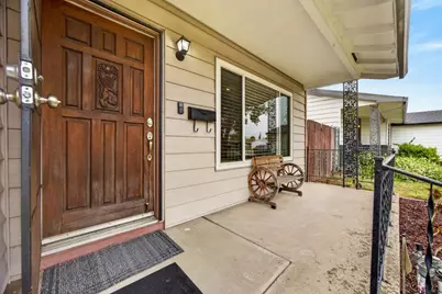 7133 Oakberry Way, Citrus Heights, CA 95621 - Photo 5
