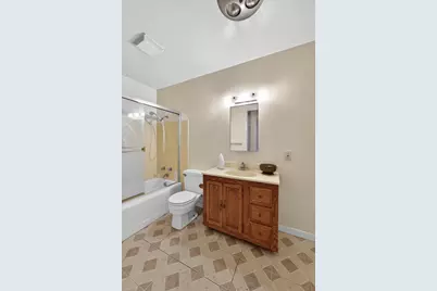 4830 Del Norte Boulevard, Sacramento, CA 95820 - Photo 29