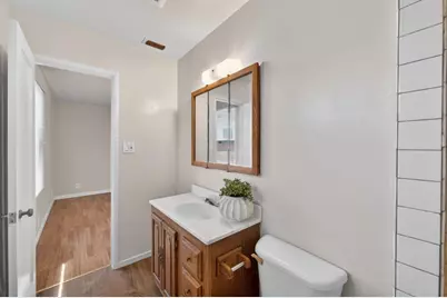 4830 Del Norte Boulevard, Sacramento, CA 95820 - Photo 37