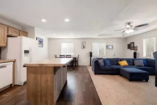Village Circle, Sacramento, CA 95838 - Photo 7