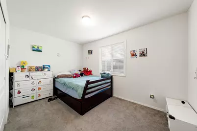 Village Circle, Sacramento, CA 95838 - Photo 15