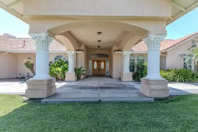 27083 Lillegard Court, Tracy, CA 95304 - Photo 7