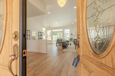 27083 Lillegard Court, Tracy, CA 95304 - Photo 9