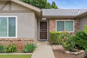 1218 W Evergreen Ct, Visalia, CA 93277 - Photo 5