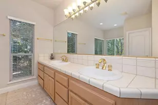 4310 Rolling Oaks Dr, Granite Bay, CA 95746 - Photo 21