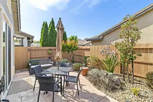 7809 Barnsley Way, Elk Grove, CA 95757 - Photo 43
