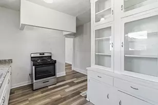 828 8th St, Marysville, CA 95901 - Photo 9