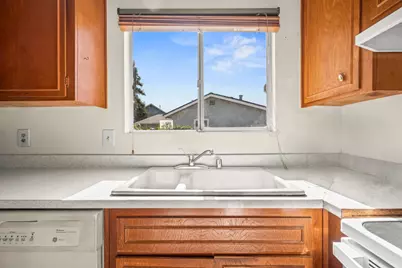 266 Highlands Court, San Pablo, CA 94806 - Photo 17
