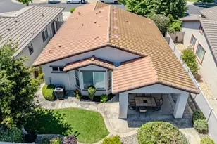 2362 Shadow Berry Dr, Manteca, CA 95336 - Photo 27