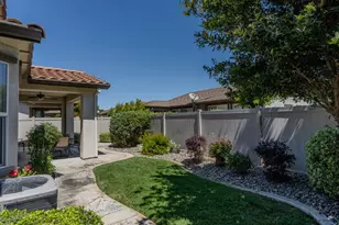 2362 Shadow Berry Dr, Manteca, CA 95336 - Photo 21