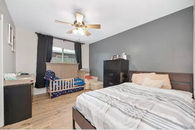 9406 Acapulco Way, Elk Grove, CA 95624 - Photo 13