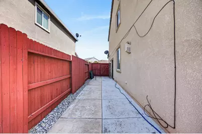 8556 Hawley Way, Elk Grove, CA 95624 - Photo 61