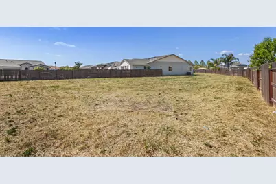 2021 Appaloosa Ranch Court, Plumas Lake, CA 95961 - Photo 41