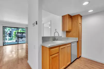911 Fulton #417, Sacramento, CA 95825 - Photo 15