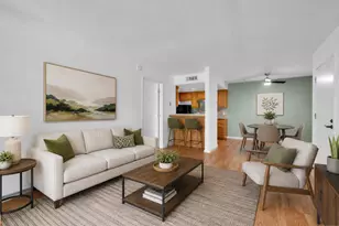 911 Fulton, Sacramento, CA 95825 - Photo 3