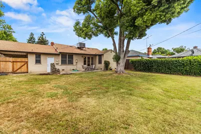 3910 Lasuen Drive, Sacramento, CA 95821 - Photo 17