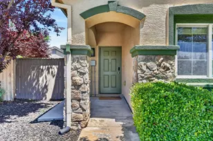 1556 Blue Beaver Way, Roseville, CA 95747 - Photo 5