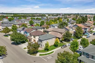 1494 Hearthsong Dr, Manteca, CA 95337 - Photo 35