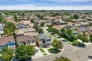 1494 Hearthsong Dr, Manteca, CA 95337 - Photo 37