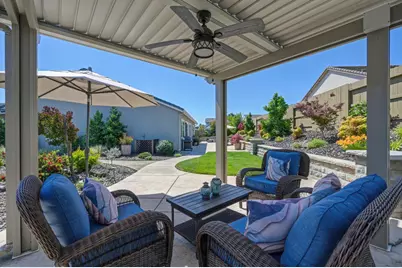 5715 Bolwarra Court, Fair Oaks, CA 95628 - Photo 5