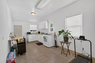409 E Rose St, Stockton, CA 95202 - Photo 9