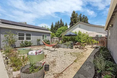 595 E Augusta Street, Woodbridge, CA 95258 - Photo 33