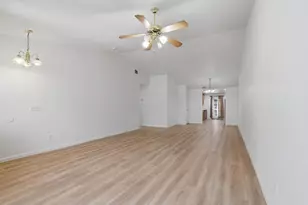 1061 Courtyard Dr, Yuba City, CA 95991 - Photo 7