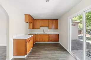 378 S Coolidge Ave, Stockton, CA 95215 - Photo 23