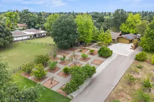 3776 Fair Hill Rd, Fair Oaks, CA 95628 - Photo 3