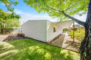 Grosse Point Ct, Citrus Heights, CA 95621 - Photo 29